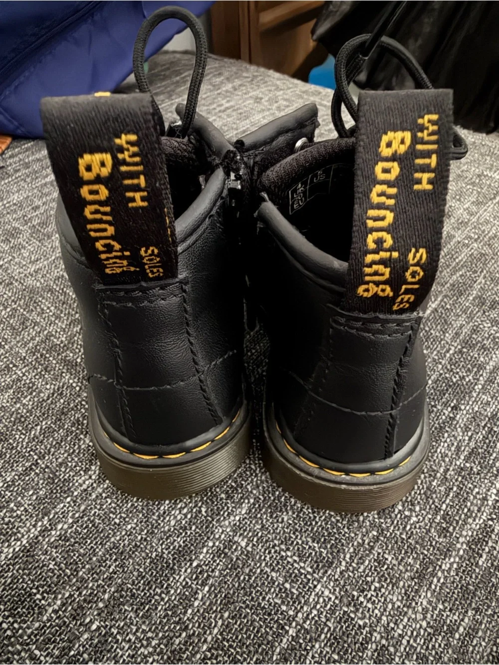 EUC INFANT 1460 SOFTY T LEATHER LACE UP BOOTS